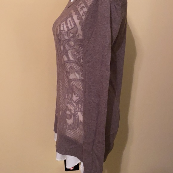 Vera Wang sweater - Picture 5 of 11